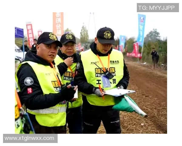中韩微笑杯足球赛盛况空前两国球迷共庆友谊与激情 中韩微笑杯足球赛盛况空前两国球迷共庆友谊与激情